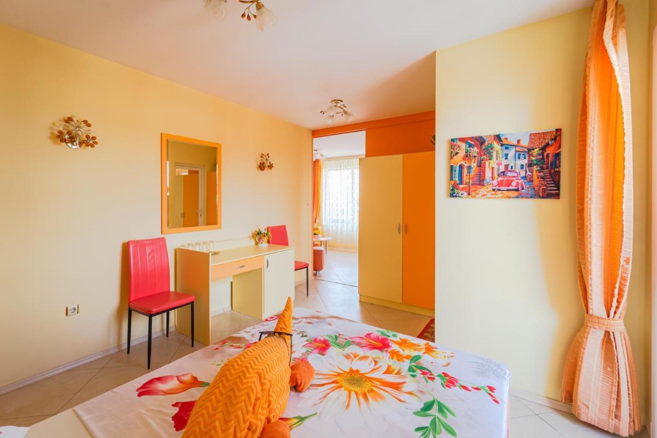 Boutique Guest House 'Sofia' Nesebar Exterior photo