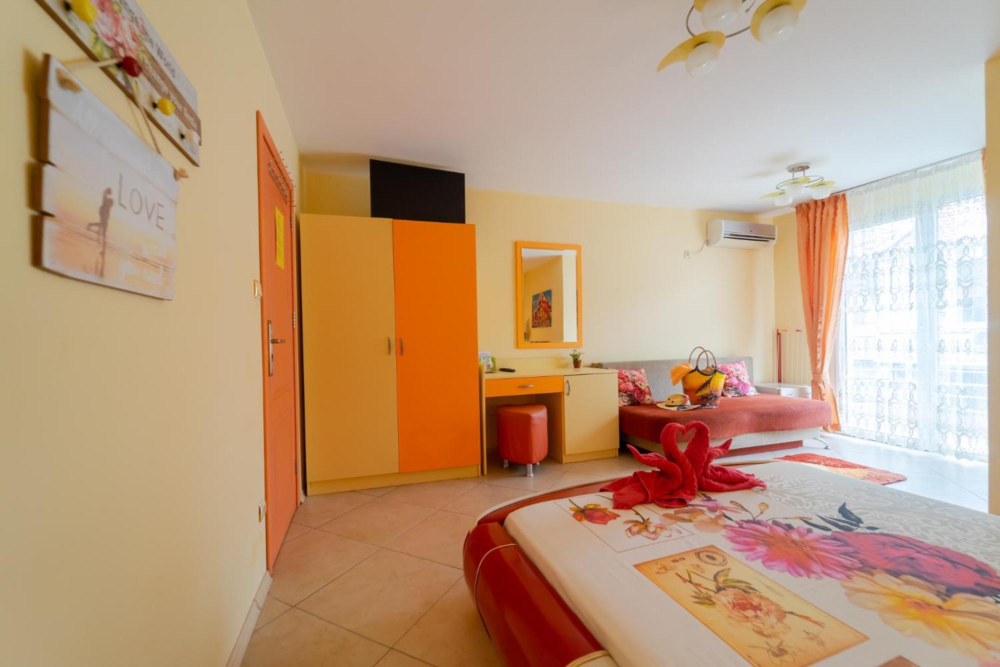 Boutique Guest House 'Sofia' Nesebar Exterior photo