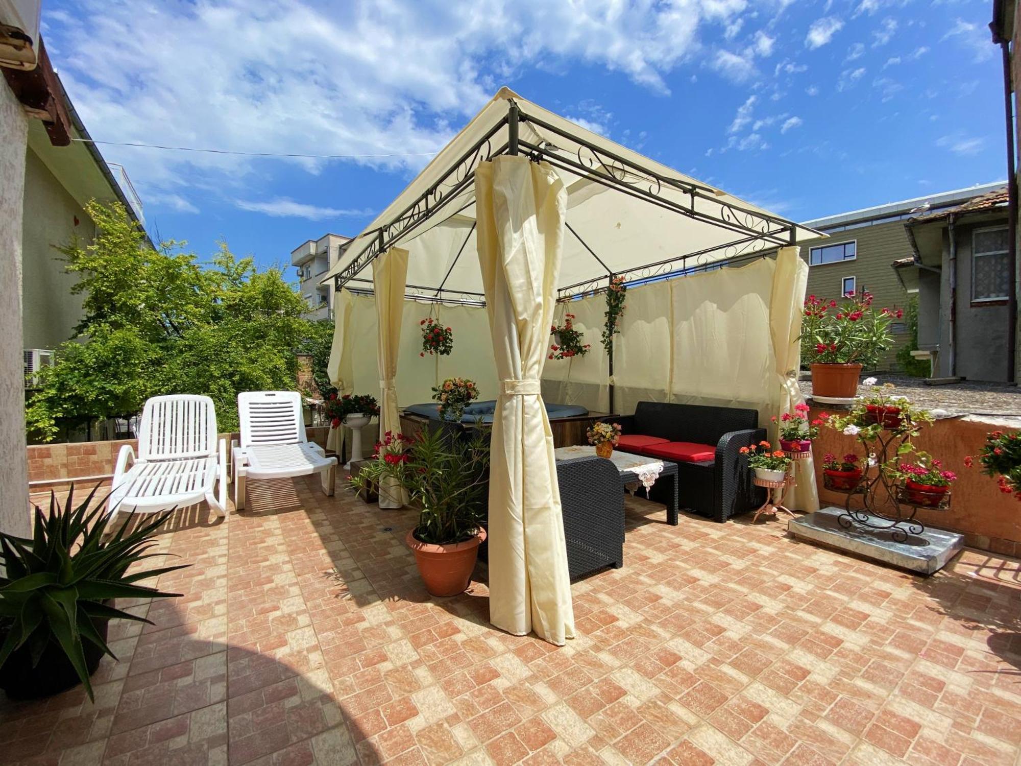 Boutique Guest House 'Sofia' Nesebar Exterior photo